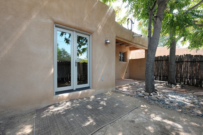 Building Photo - 245/247 Casados St