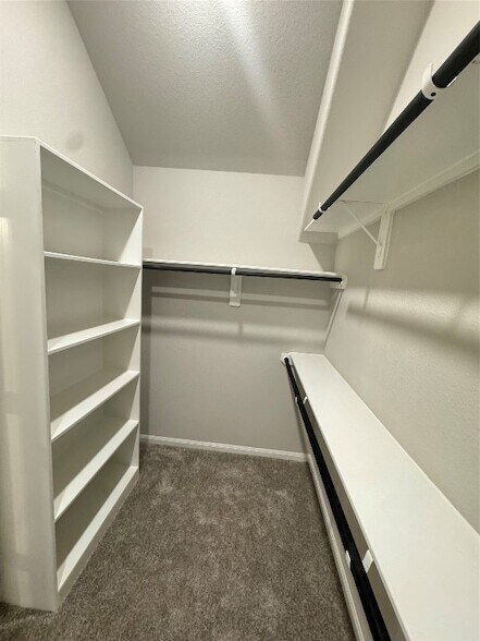 Building Photo - 19232 Hazel Firs Ln