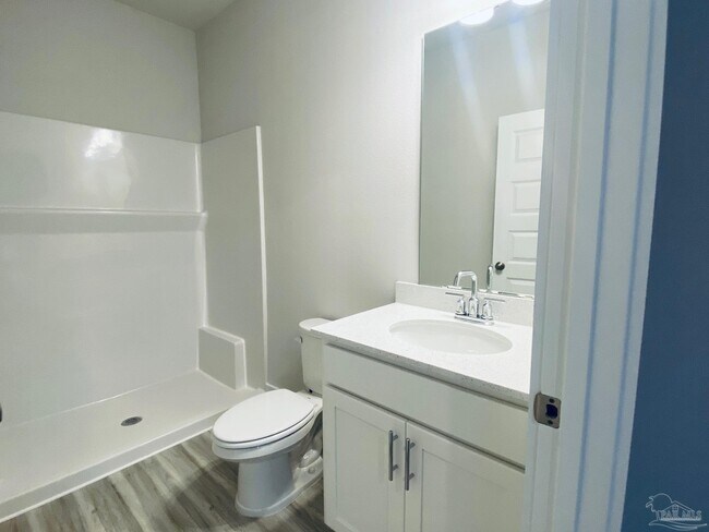 Building Photo - 9908 Starling Dr