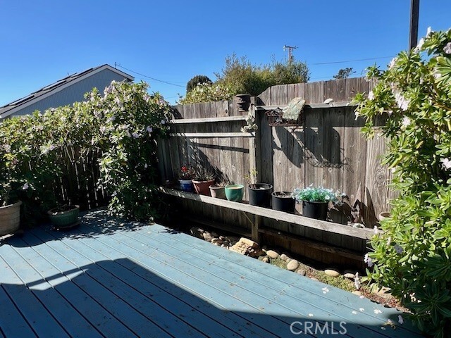 Building Photo - 361 Harvey St