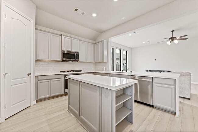 Building Photo - 32067 August Woods Wy