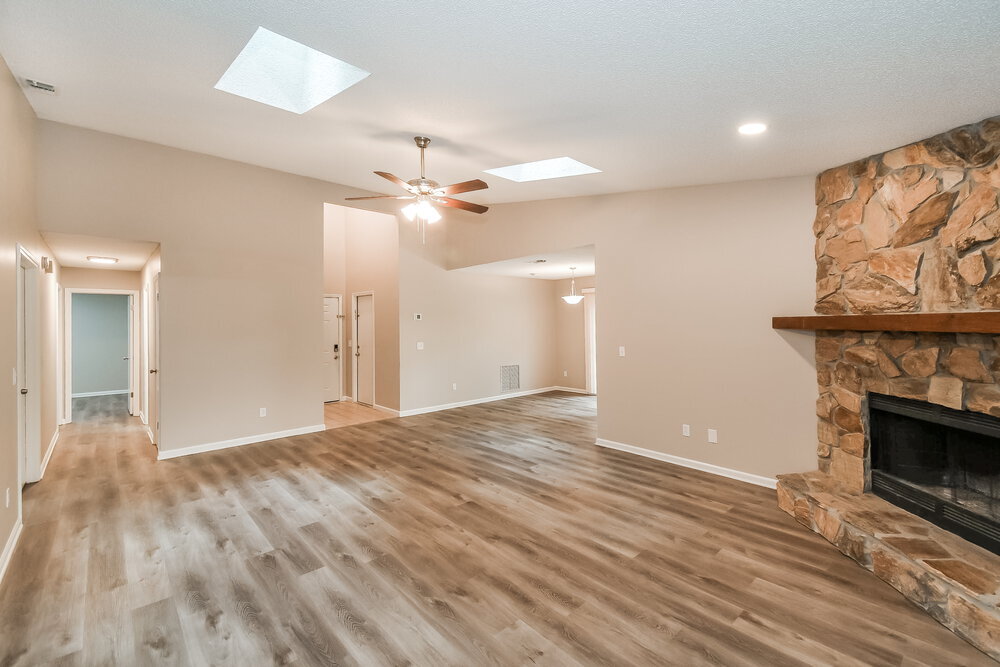 Building Photo - 8056 Rodin Ct