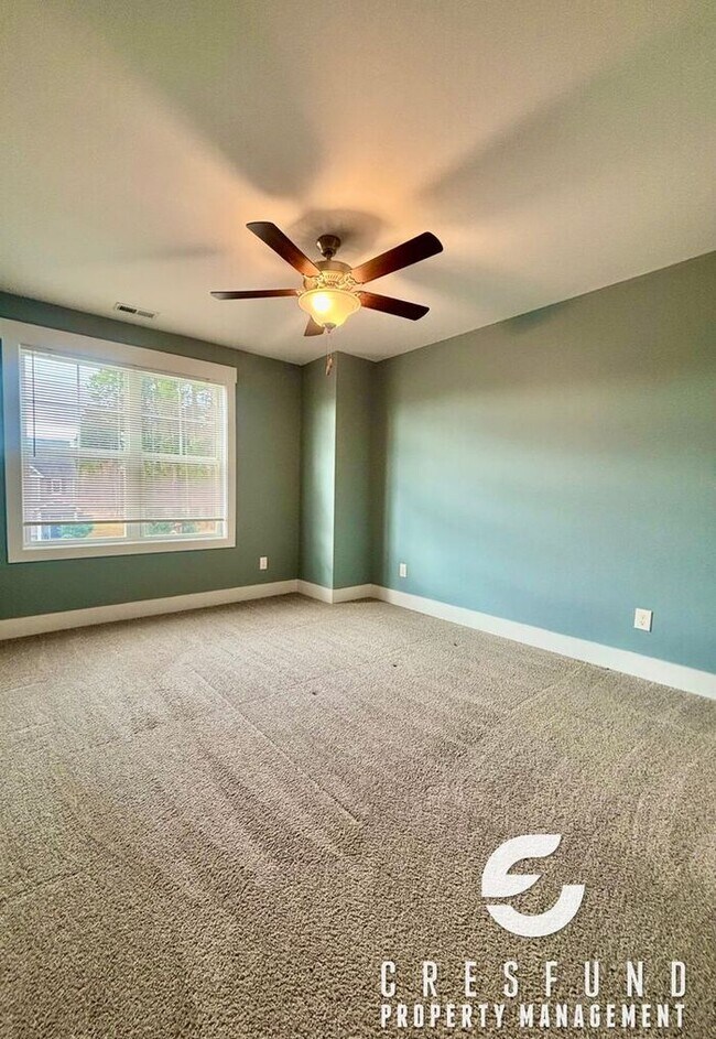 Building Photo - 4 Bedroom Close to FT. Bragg will have you saving big with Solar Panels