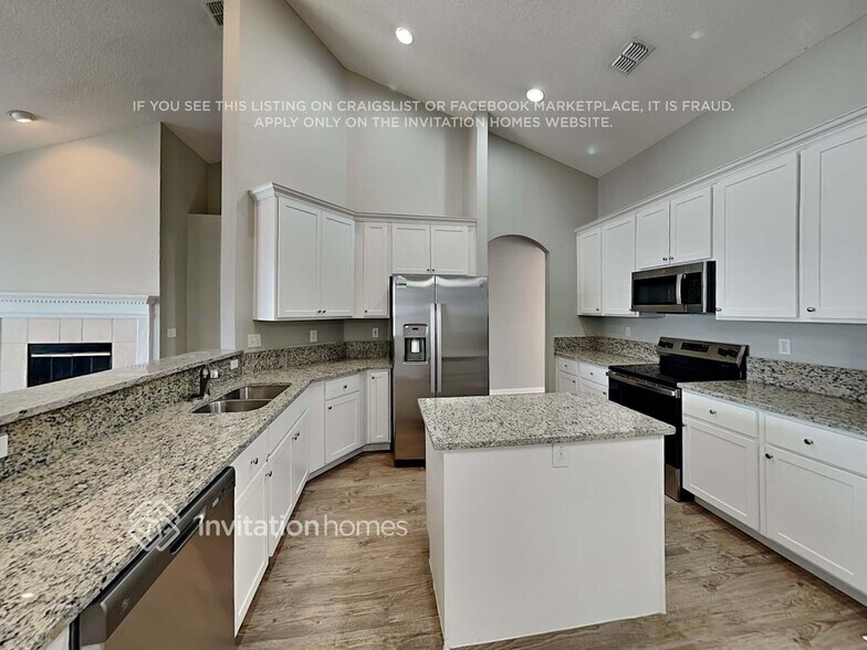 Building Photo - 4000 Sioux Cir