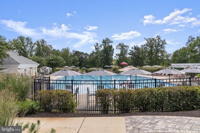 Building Photo - 15305 Kettlebaston Ln