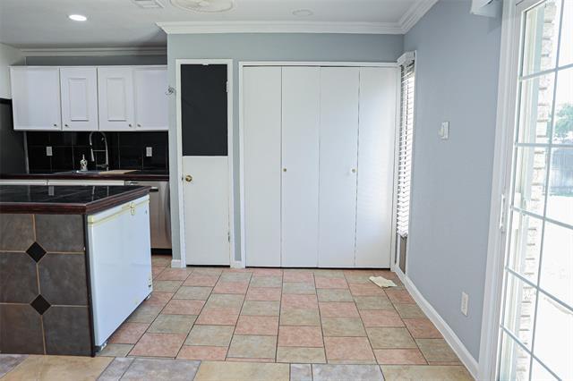 Building Photo - 5236 Hawse Dr