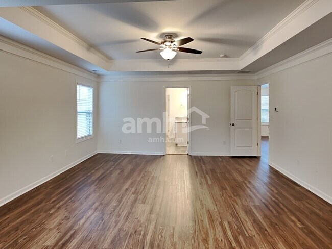 Building Photo - 213 Orchard Trail