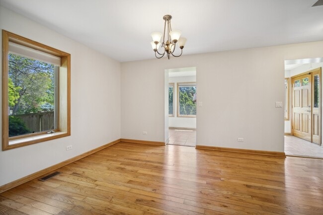 Building Photo - 3404 Linneman St