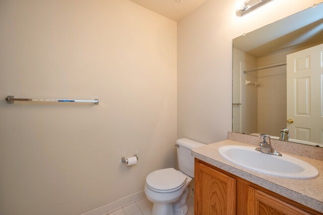 Building Photo - 5706 Hampshire Ln