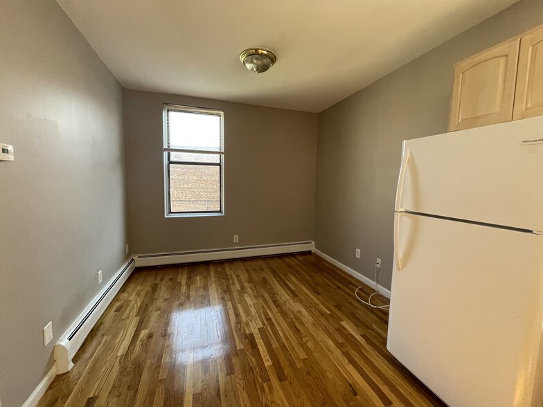 5110 Palisade Ave 6 - 5105 Palisade Ave