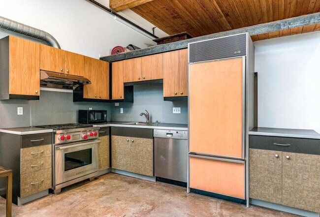 Building Photo - 1 bedroom in Seattle WA 98122