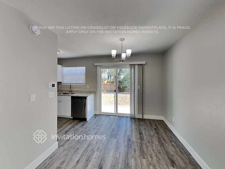 Building Photo - 493 Pucket Cir