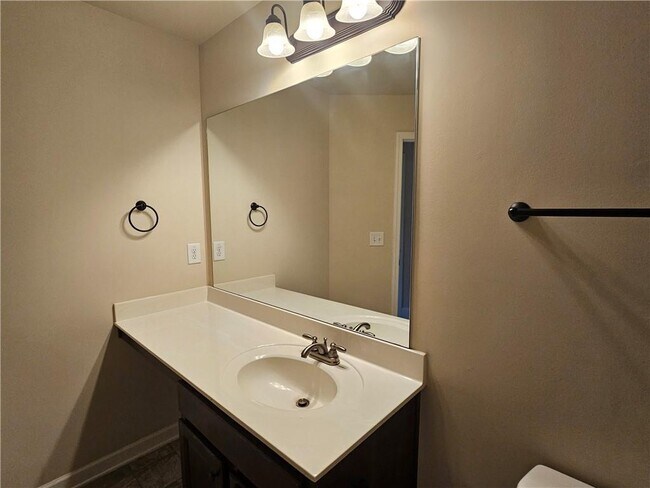 Building Photo - 1550 Horseshoe Creek Ln