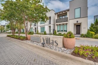 Building Photo - 6129 Echelon Way