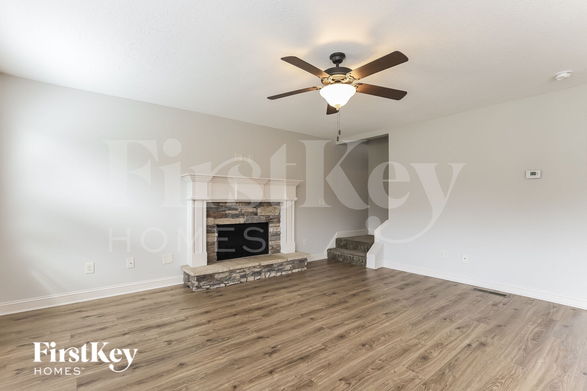 Building Photo - 537 Cambridge Farms Dr