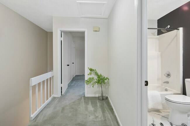 Building Photo - 4604 Dow Ct