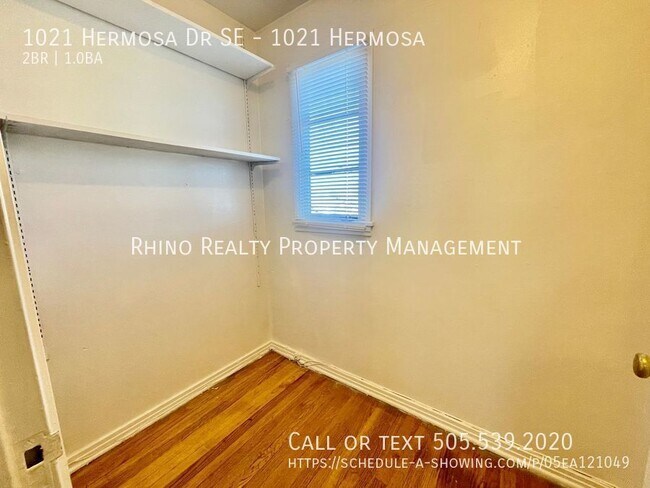 Building Photo - 1021 Hermosa Dr SE