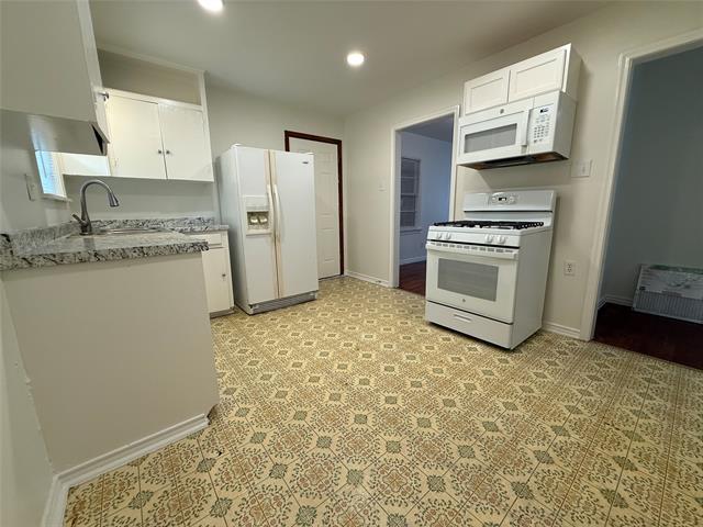 Building Photo - 3205 Elva Ave