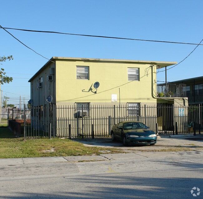 Building Photo - 1341 NW 60th St