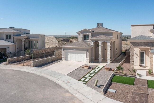 Building Photo - Westside area Rental (Completely Furnished) Beautiful 3 bed/2.5 baths