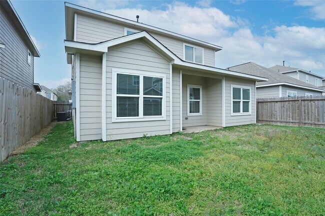 Building Photo - 13823 Leabrandon Ln