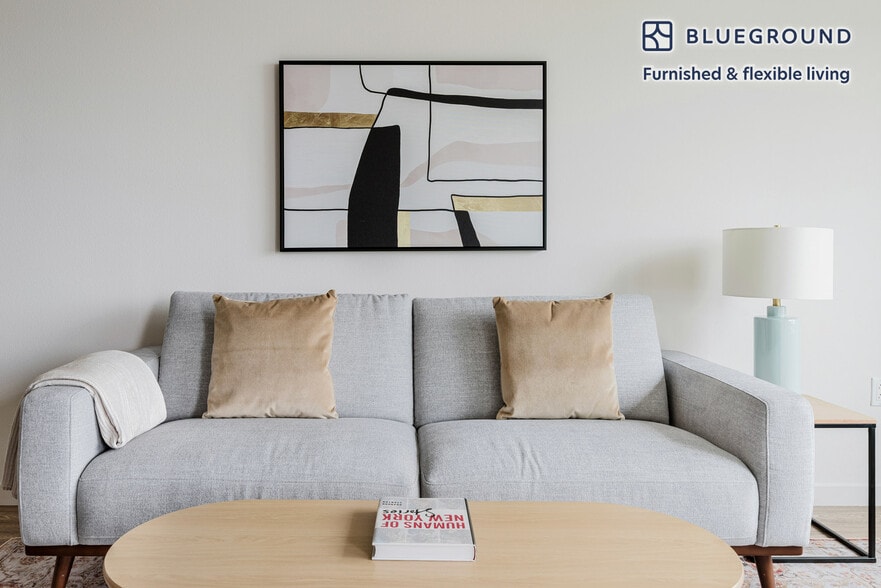 Building Photo - 650 E Capitol Ave