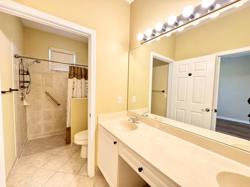 Building Photo - 8654 Lineyard Cay