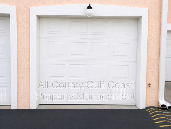 Building Photo - 1704 Gondola Park Dr