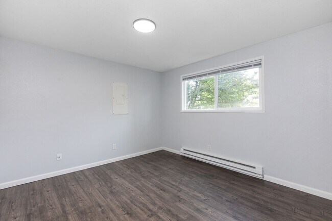 Building Photo - 5199