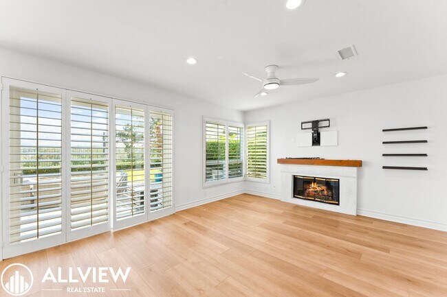 Building Photo - Luxury Living in the Prestigious Guard-Gated Community of Dove Canyon