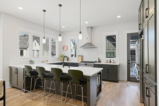 Building Photo - 304 Mado Ln