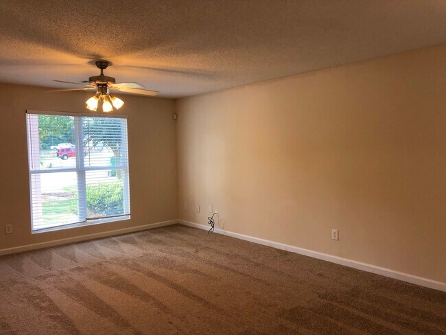 Building Photo - BRIDGEWATER HOME! PRE-LEASING FOR AUGUST 2026!