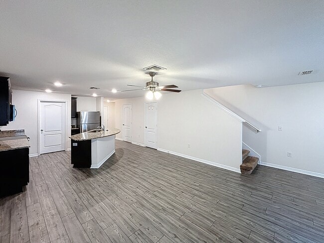 Building Photo - 5426 Companion Ln