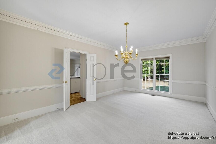 Building Photo - 126 Laurel Ridge Dr