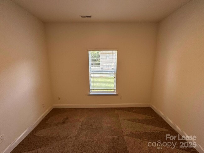 Building Photo - 6622 Latherton Ln