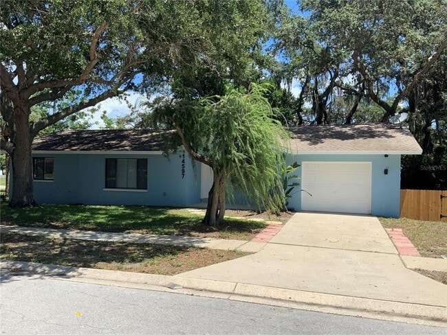 Building Photo - 14597 Vista Ln