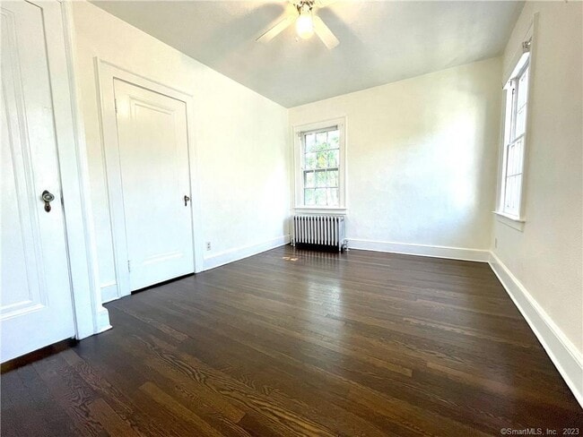 Building Photo - 294 Fountain St