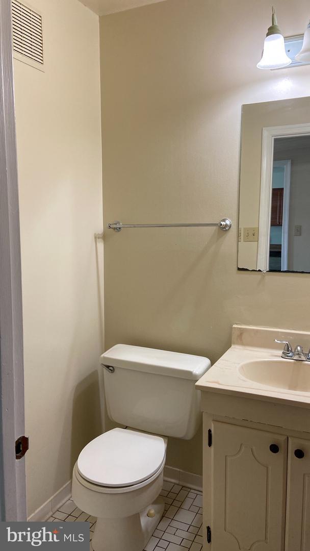 Building Photo - 4637 Linmar Ct