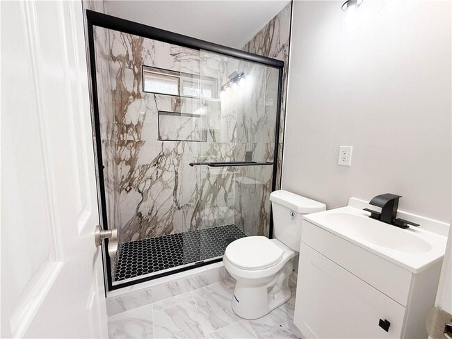 Building Photo - 1095 Whitehead Rd