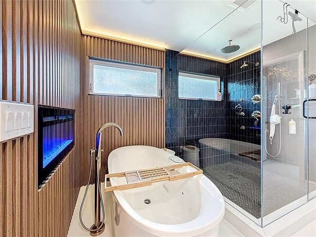 Building Photo - 8693 15th St N