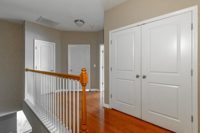 Building Photo - 4102 Regency Ct