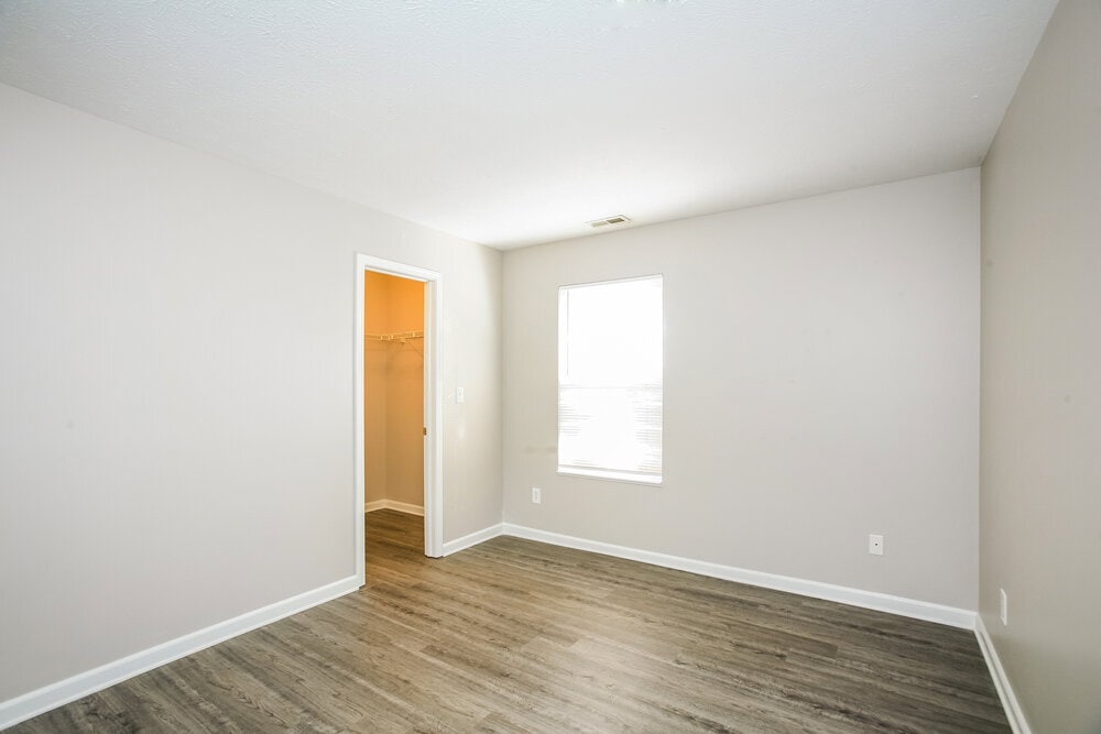 Building Photo - 5531 Fair Ridge Pl