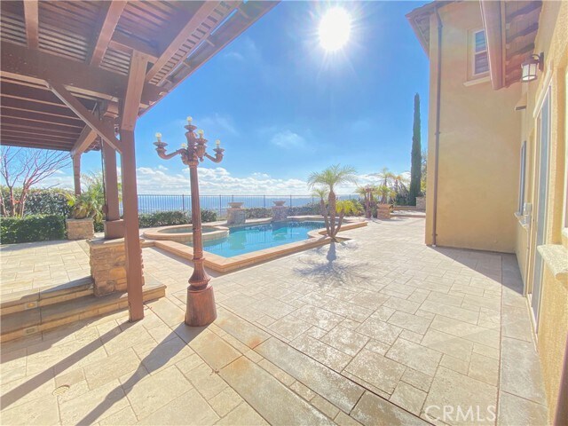 Building Photo - 1328 Acorn Pl