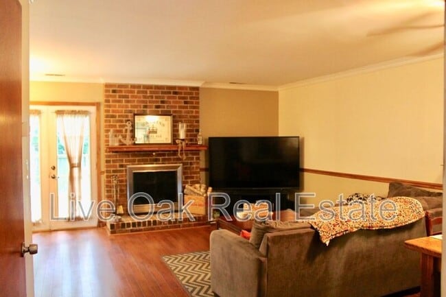 Building Photo - 1809 Sechrist Ct
