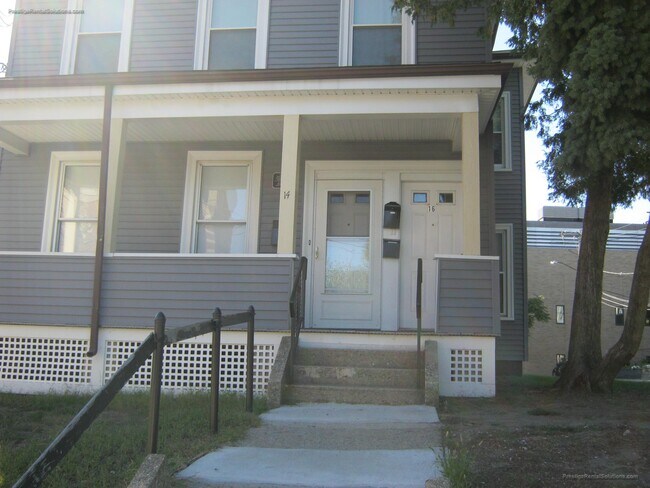 Building Photo - 16 Central Ave