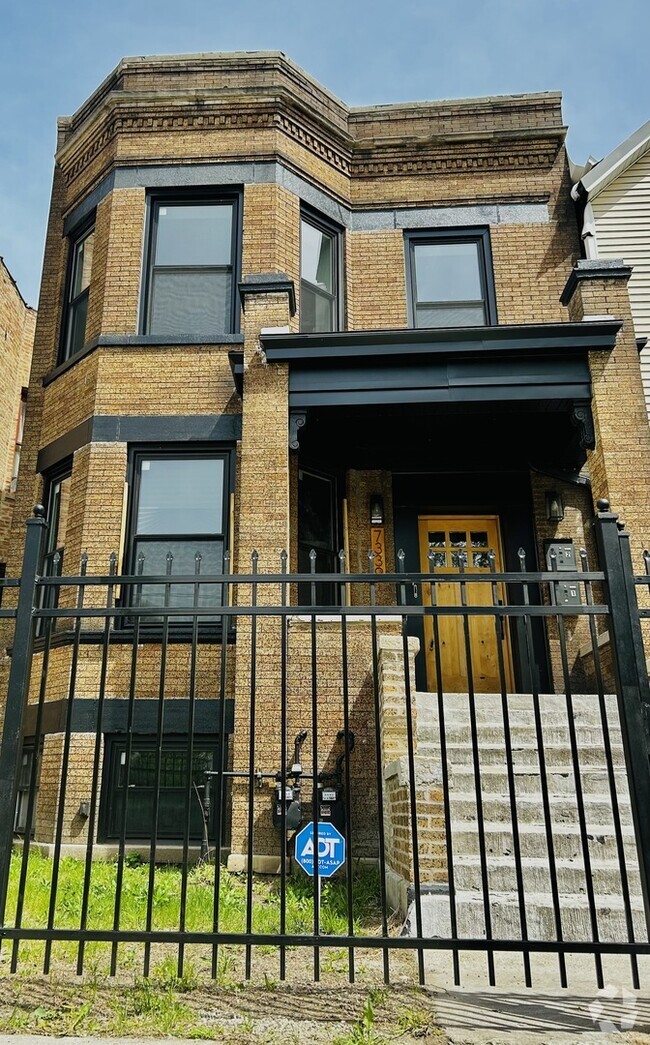 Building Photo - 7339 S Princeton Ave