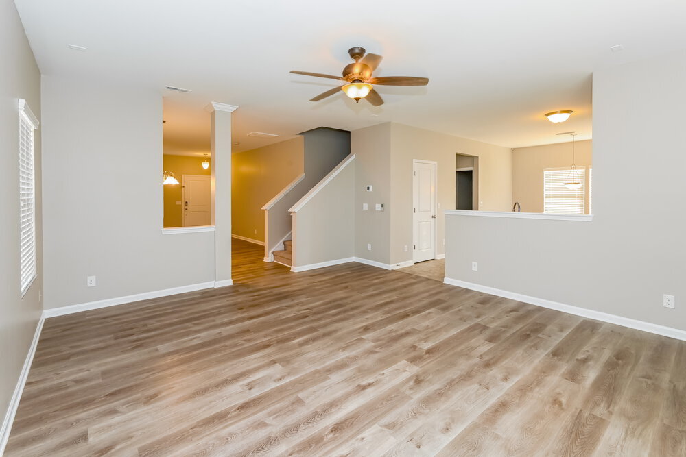 Building Photo - 3343 Saddlebrook Dr