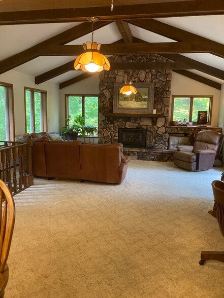 Building Photo - 3710 N Overland Rd