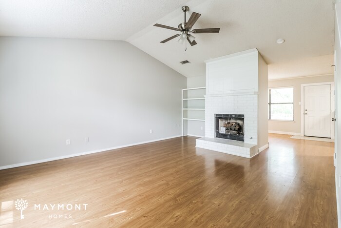 Building Photo - 1612 Waldron Cove