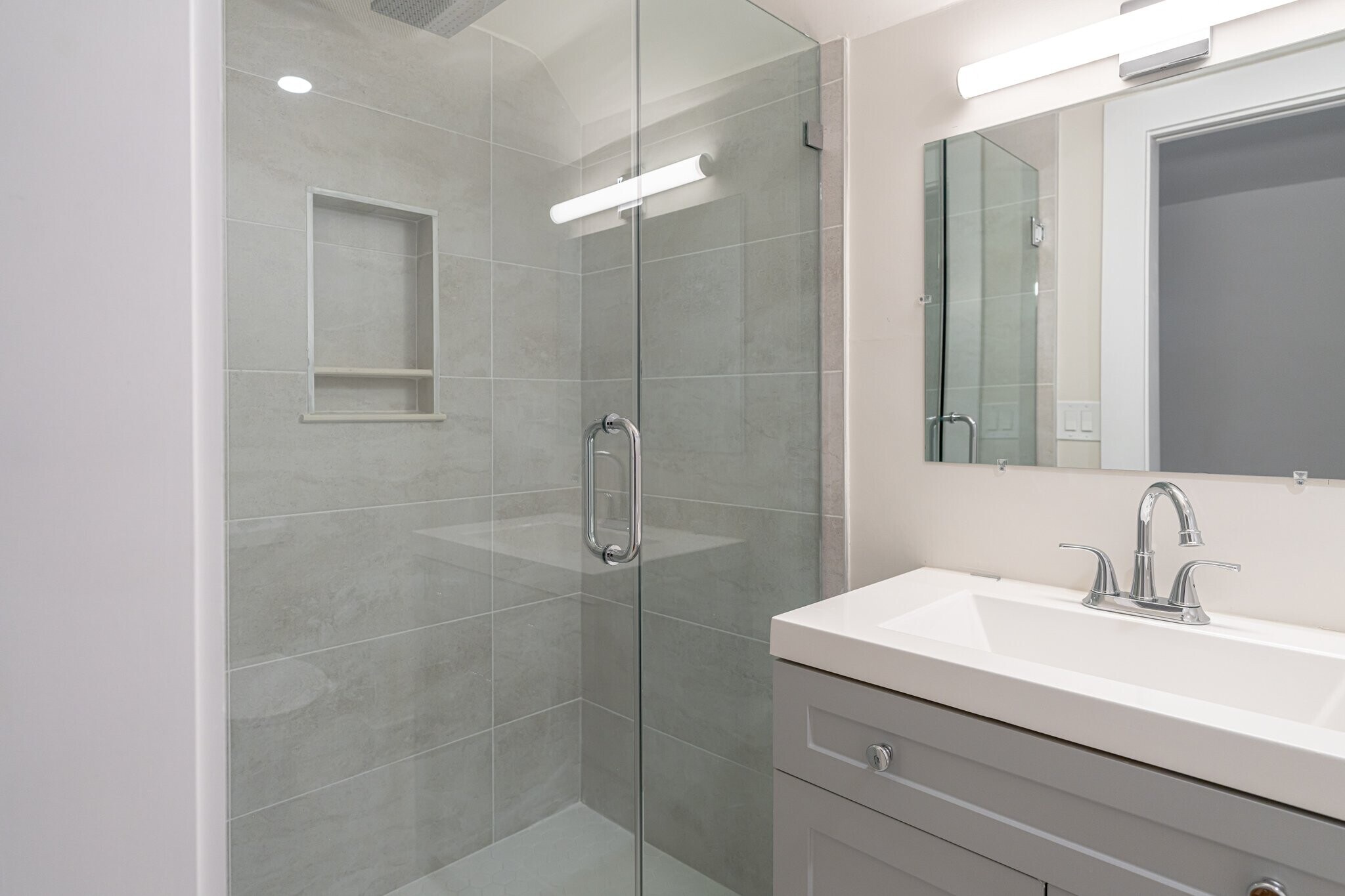 Building Photo - 81 Flint St